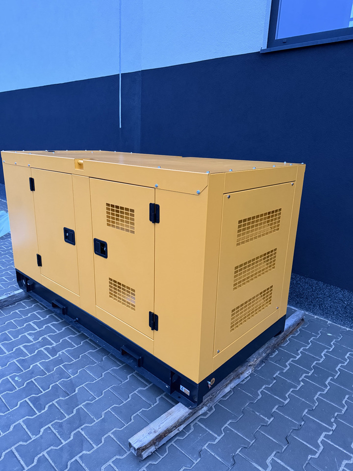 PERKINS 100 kVA / 80 kW - 发电机组:图3 PERKINS 100 kVA / 80 kW - 发电机组:图3