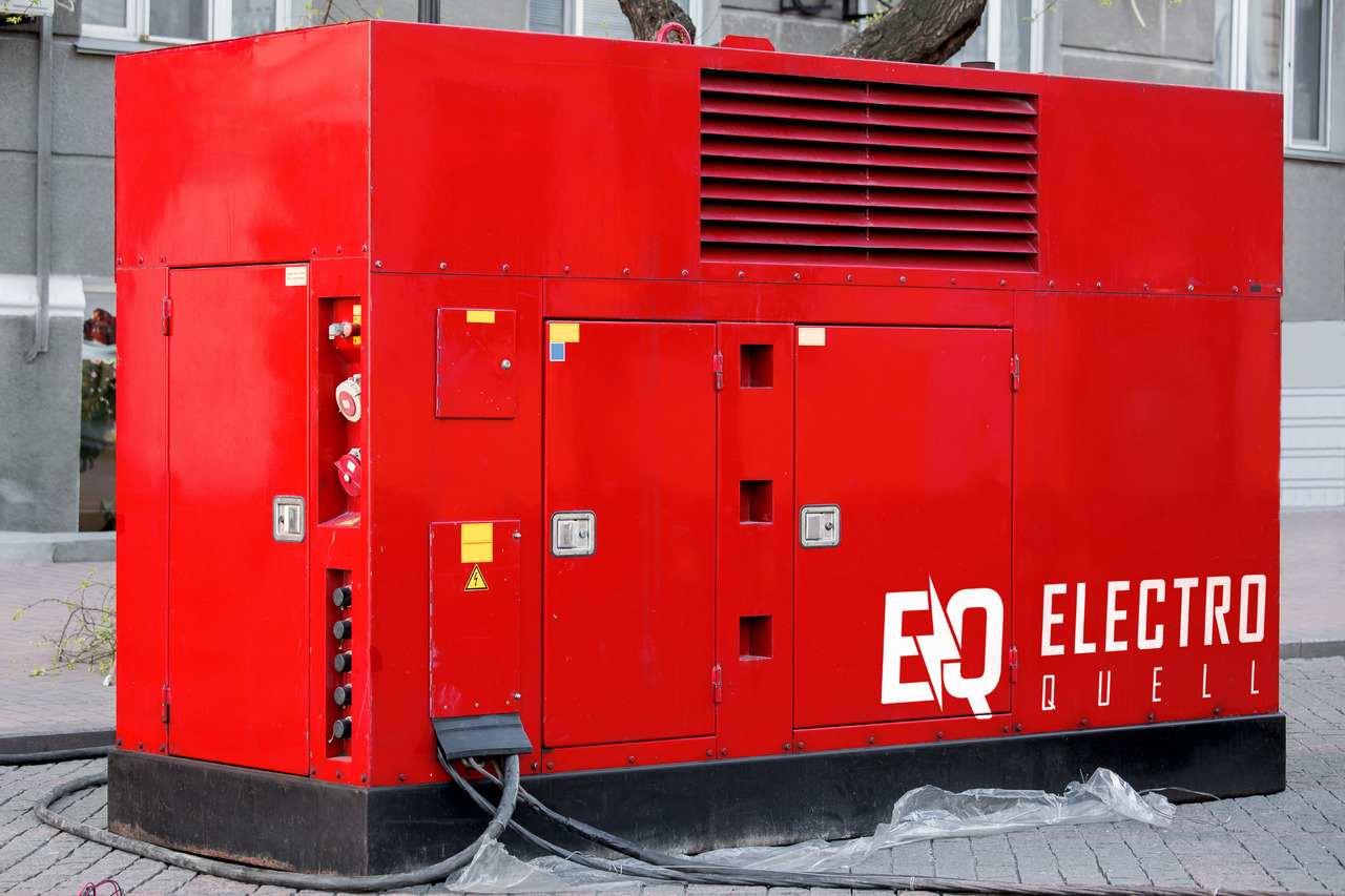 VOLVO 300 kVA / 240 kW - 发电机组:图1 VOLVO 300 kVA / 240 kW - 发电机组:图1