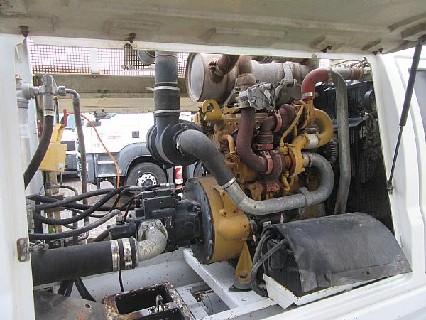 2015 SCHWING SP 1800 D 129KW - 固定式混凝土泵:图5 2015 SCHWING SP 1800 D 129KW - 固定式混凝土泵:图5