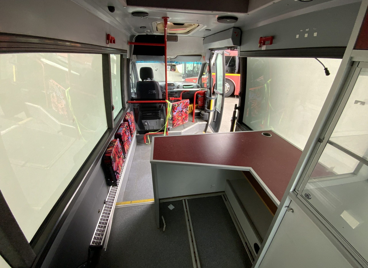 小型巴士, 小型客车 Mercedes-Benz 414 Sprinter:图13 小型巴士, 小型客车 Mercedes-Benz 414 Sprinter:图13