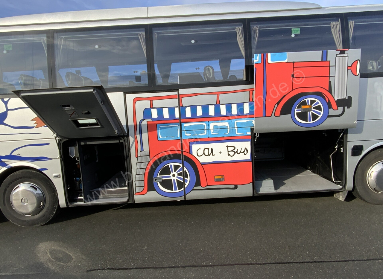 Mercedes-Benz Tourismo 16 RHD - 长途客车:图5 Mercedes-Benz Tourismo 16 RHD - 长途客车:图5