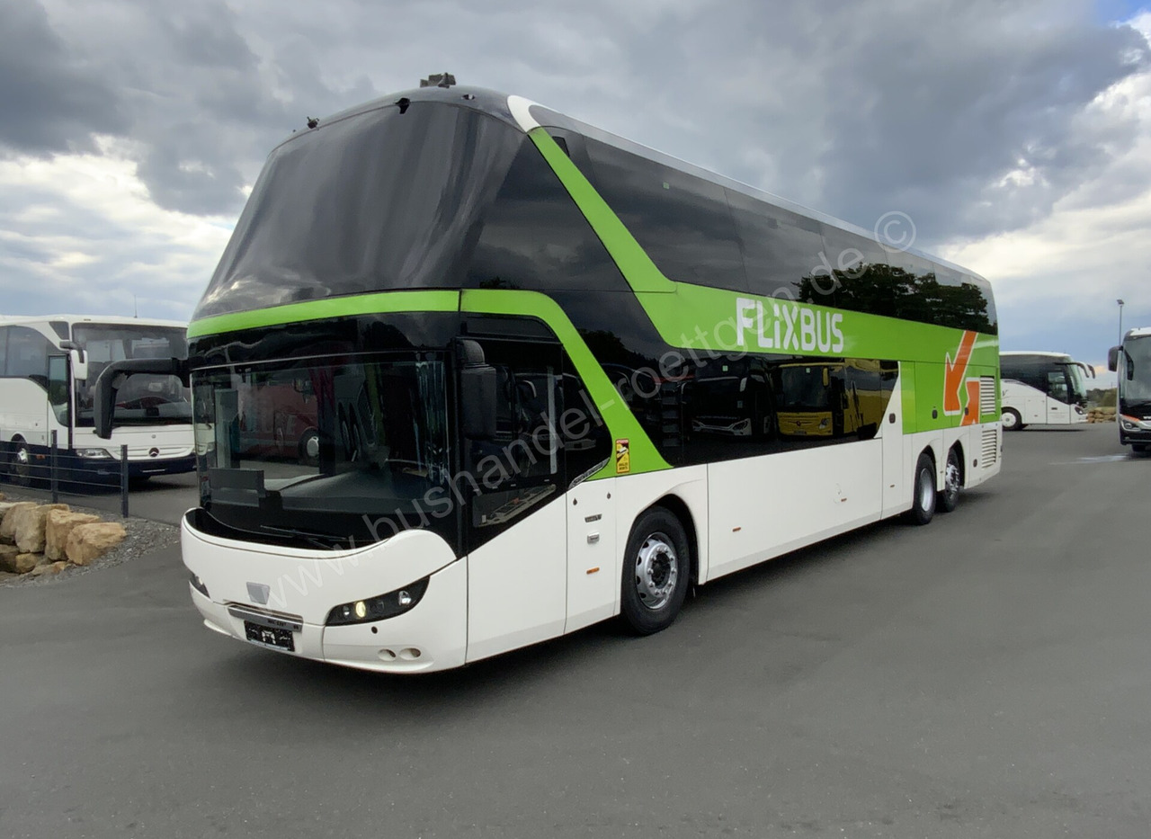 Neoplan Skyliner L - 双层巴士:图2 Neoplan Skyliner L - 双层巴士:图2
