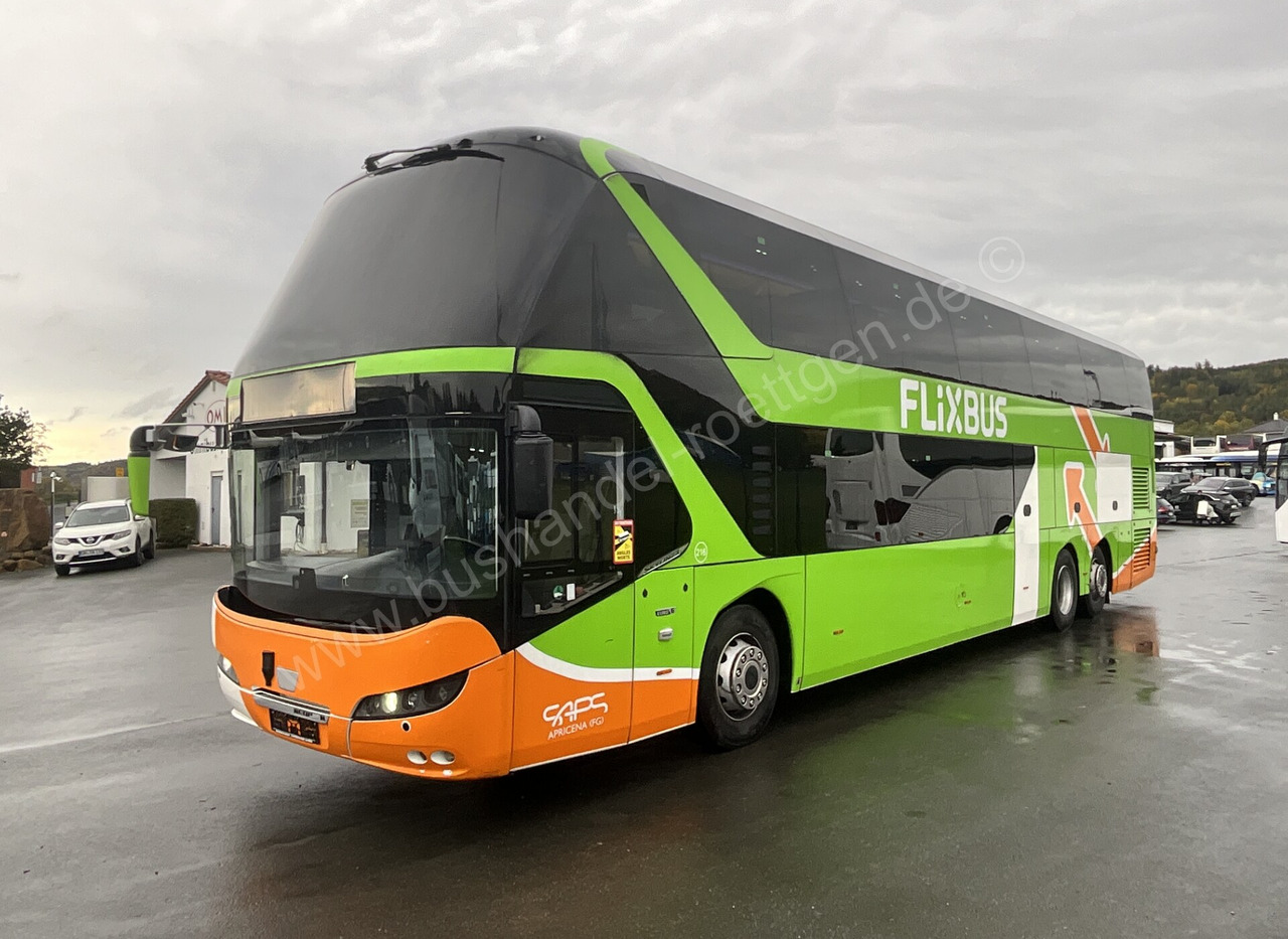 Neoplan Skyliner L - 双层巴士:图2 Neoplan Skyliner L - 双层巴士:图2