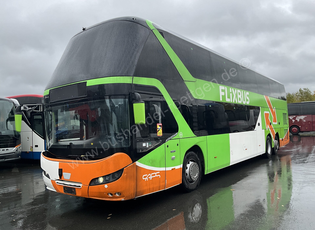 Neoplan Skyliner L - 双层巴士:图2 Neoplan Skyliner L - 双层巴士:图2