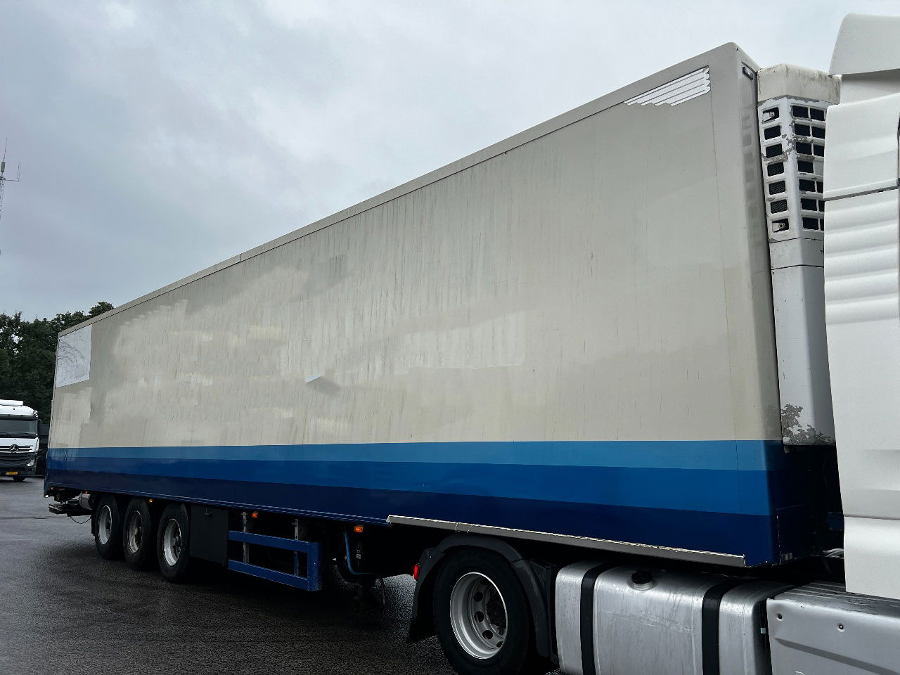 HTF Thermoking SL200-E, BPW - 冷藏半拖车:图2 HTF Thermoking SL200-E, BPW - 冷藏半拖车:图2