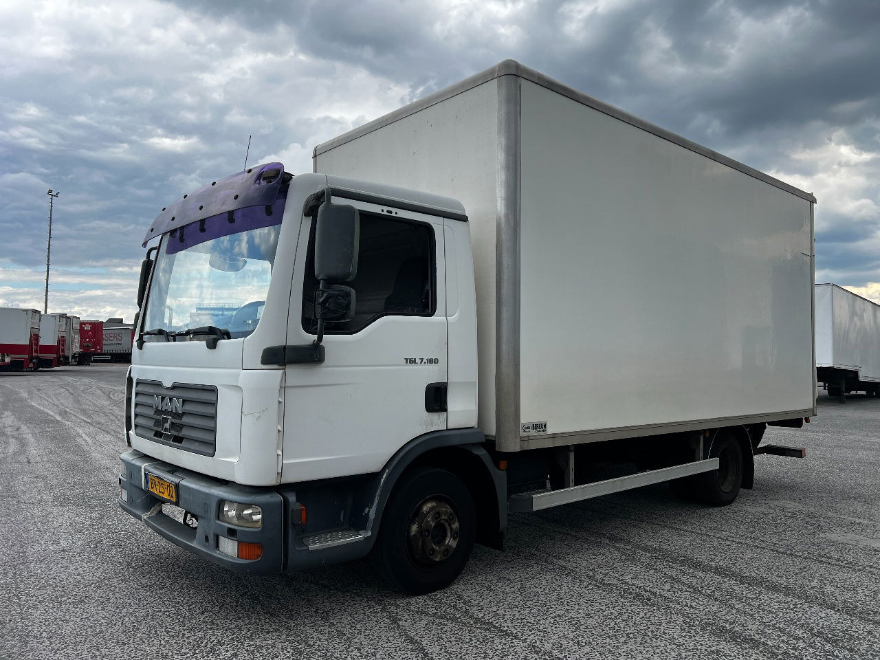 MAN TGL 7.180 Euro 3, Aut - 厢式卡车:图1 MAN TGL 7.180 Euro 3, Aut - 厢式卡车:图1