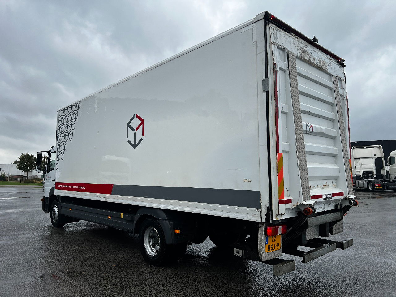 Mercedes-Benz Atego 1218 Euro 6, Full steel suspension - 厢式卡车:图4 Mercedes-Benz Atego 1218 Euro 6, Full steel suspension - 厢式卡车:图4