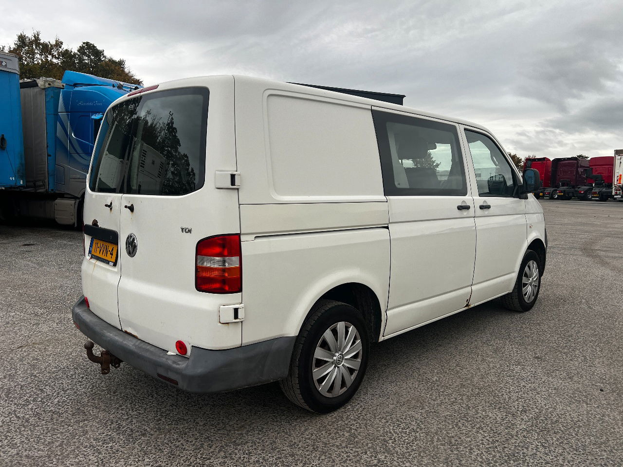 Volkswagen Transporter 2.5 tdi, 96kw, dubbele cabine - 紧凑型面包车:图3 Volkswagen Transporter 2.5 tdi, 96kw, dubbele cabine - 紧凑型面包车:图3