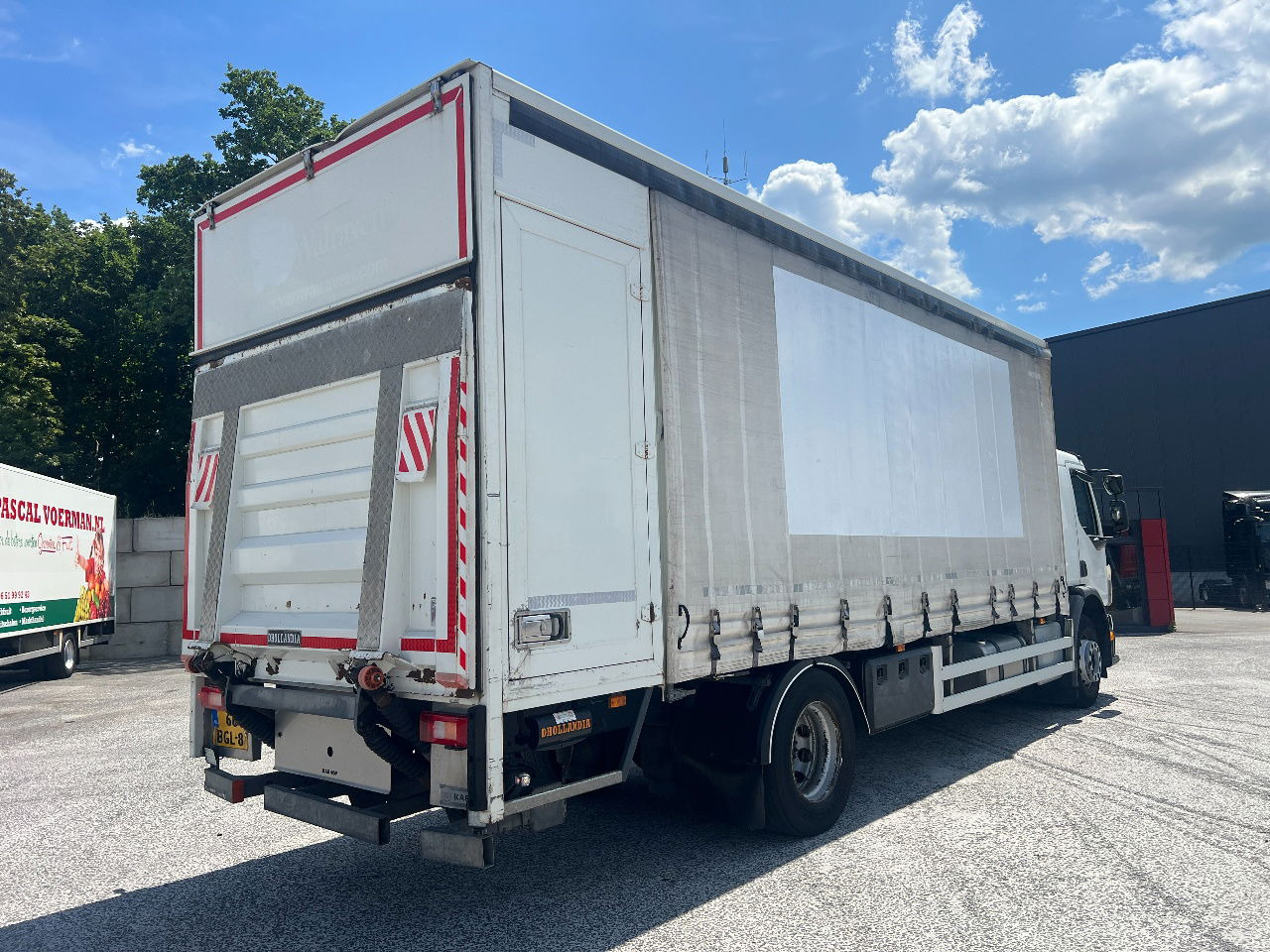 Volvo FE 250 Euro 6, 19T - 侧帘卡车:图3 Volvo FE 250 Euro 6, 19T - 侧帘卡车:图3