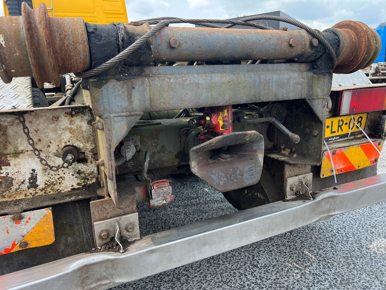 Volvo FH 12.380 6x2, NCH, Euro2, Full Steel - 集装箱运输车/ 可拆卸车身的卡车:图5 Volvo FH 12.380 6x2, NCH, Euro2, Full Steel - 集装箱运输车/ 可拆卸车身的卡车:图5