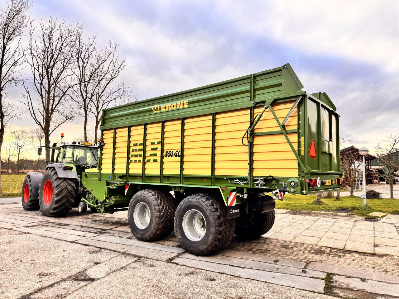 Krone MX 350 GL - 自装式货车:图4 Krone MX 350 GL - 自装式货车:图4
