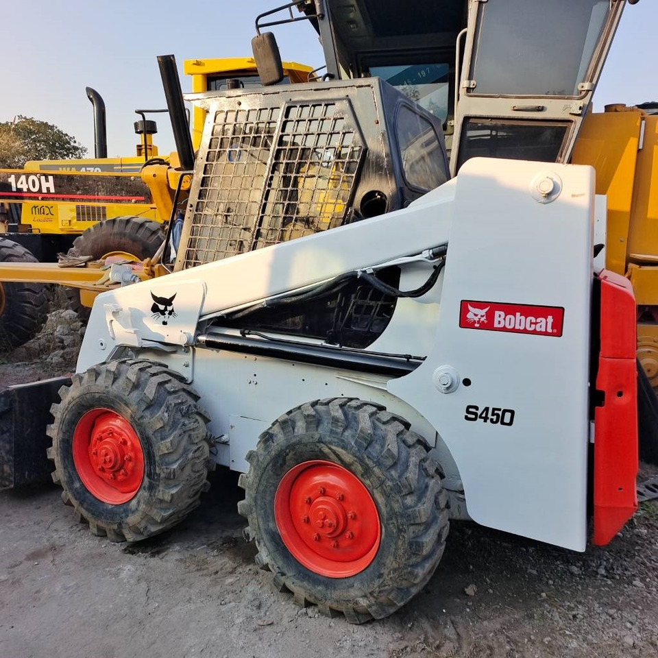 Bobcat S 450 - 滑移装载机:图1 Bobcat S 450 - 滑移装载机:图1