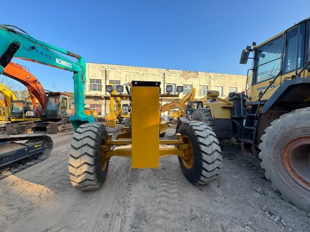 CAT 140 H - 履带式挖掘机:图5 CAT 140 H - 履带式挖掘机:图5