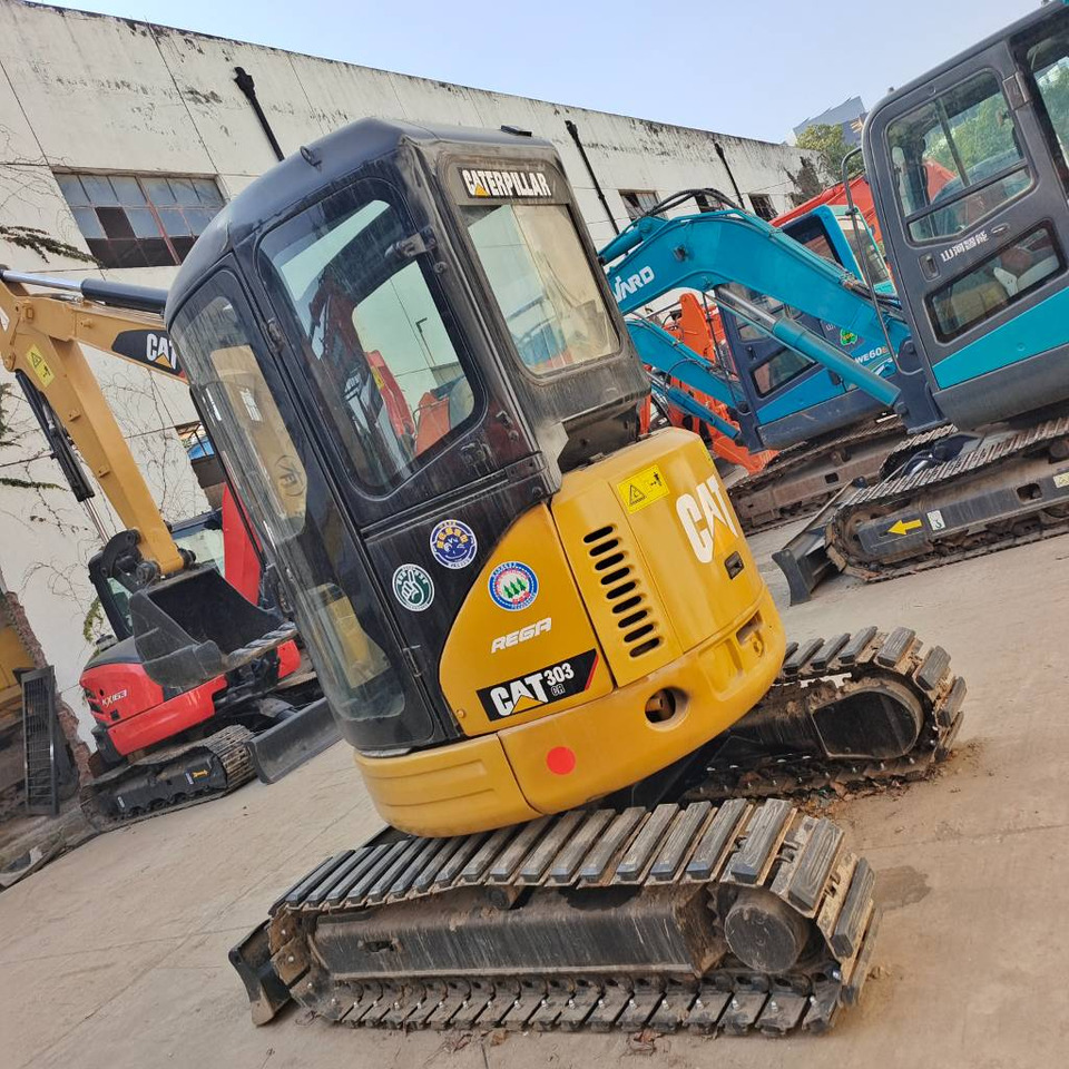 CAT 303 CR - 小型挖掘机:图4 CAT 303 CR - 小型挖掘机:图4