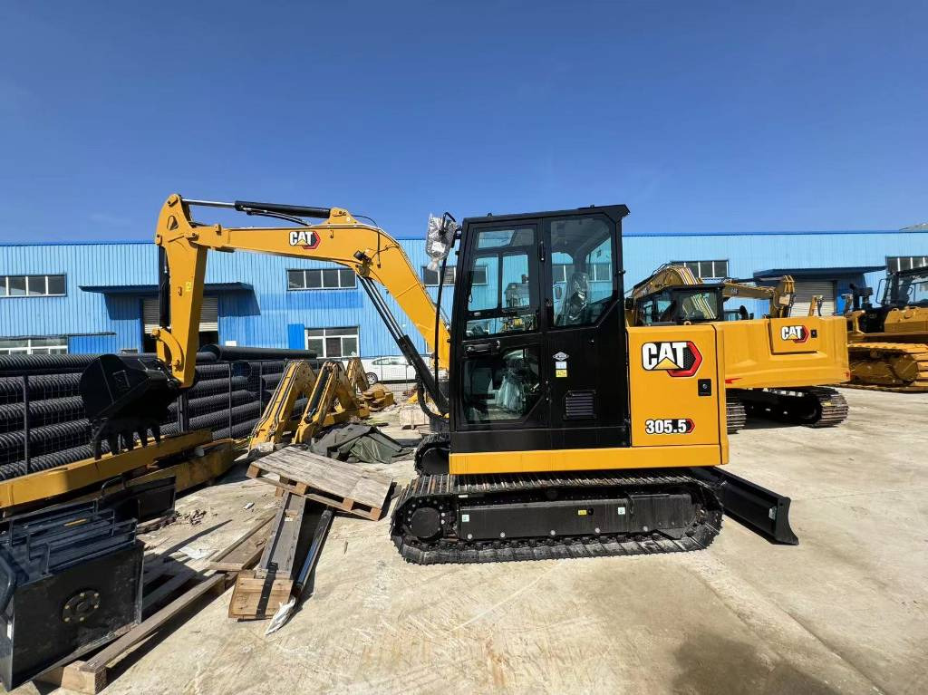 CAT 305.5 E CR - 小型挖掘机:图1 CAT 305.5 E CR - 小型挖掘机:图1