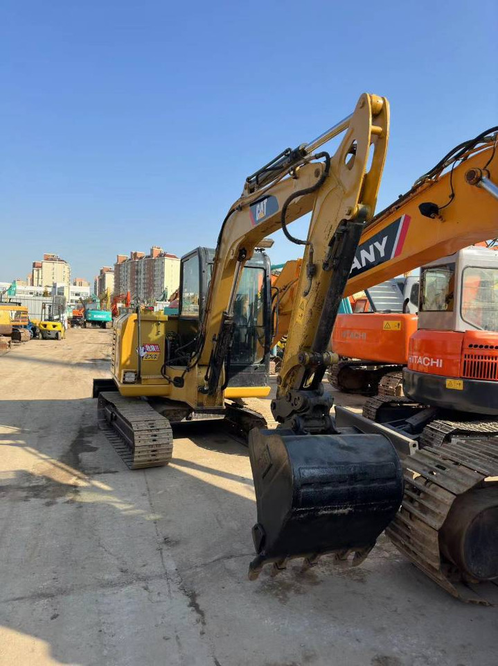 CAT 306E - 小型挖掘机:图3 CAT 306E - 小型挖掘机:图3