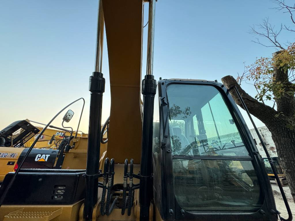 CAT 320 D Engine C7.1 - 履带式挖掘机:图3 CAT 320 D Engine C7.1 - 履带式挖掘机:图3