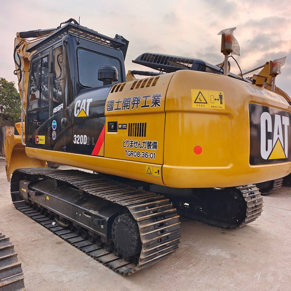 CAT 320 D - 履带式挖掘机:图3 CAT 320 D - 履带式挖掘机:图3