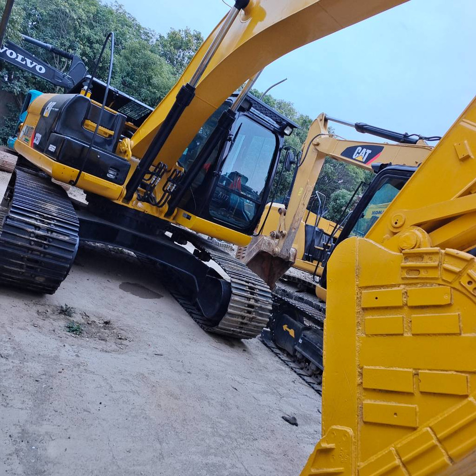 履带式挖掘机 CAT 323 D：图12