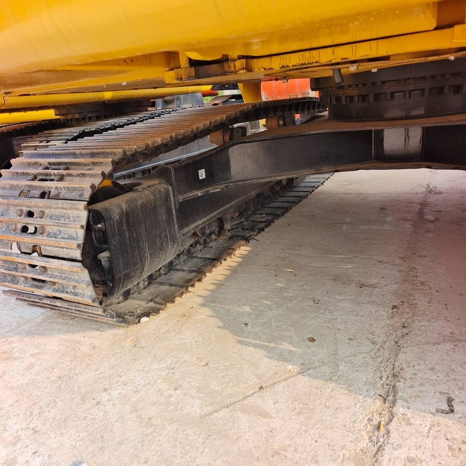 CAT 323 - 履带式挖掘机:图3 CAT 323 - 履带式挖掘机:图3