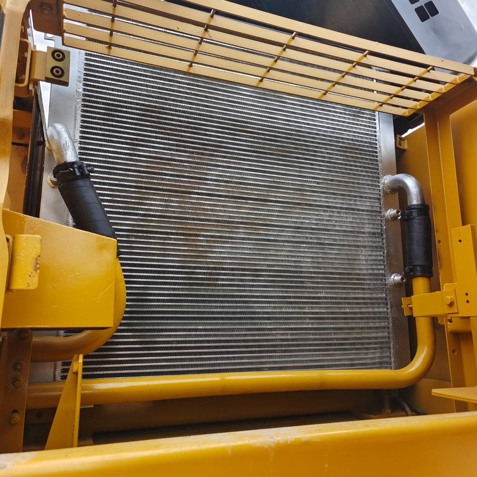 CAT 330 B L - 履带式挖掘机:图3 CAT 330 B L - 履带式挖掘机:图3