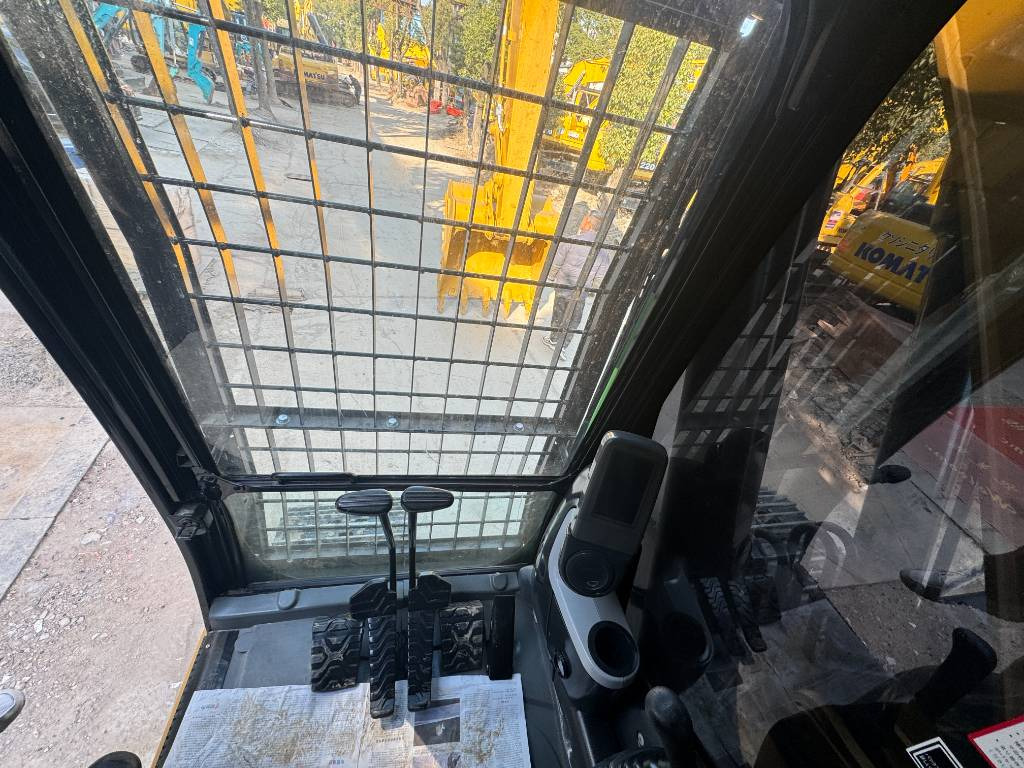 CAT 330D2L - 履带式挖掘机:图4 CAT 330D2L - 履带式挖掘机:图4