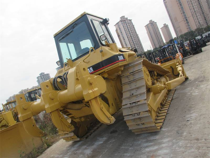 CAT D 6 R - 平路机:图4 CAT D 6 R - 平路机:图4