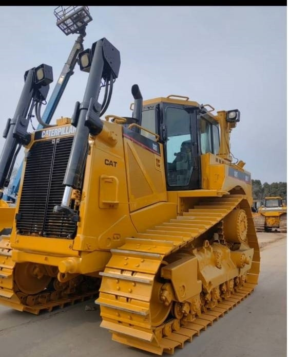CAT D 8 T - 推土机:图2 CAT D 8 T - 推土机:图2