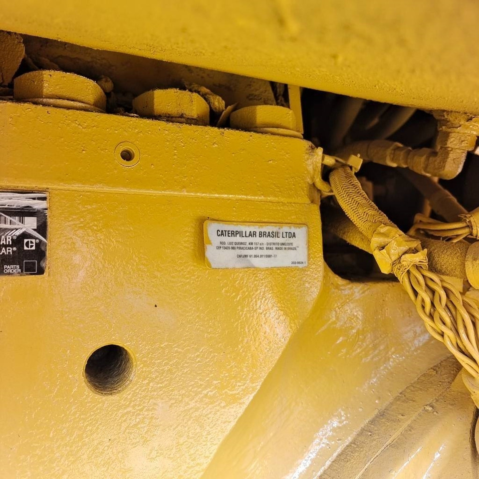 CAT D 8 T - 推土机:图2 CAT D 8 T - 推土机:图2