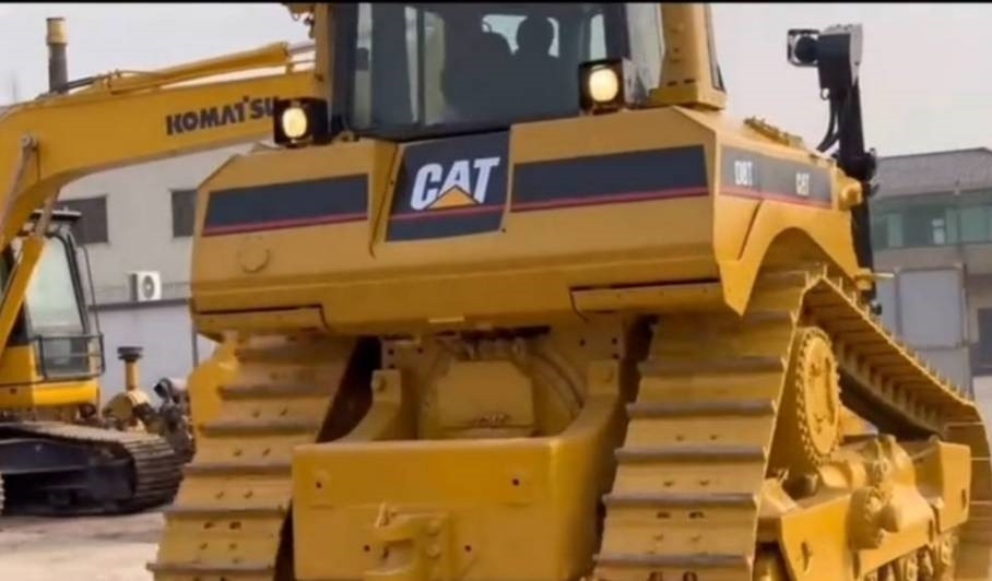 CAT D 8 T - 推土机:图5 CAT D 8 T - 推土机:图5
