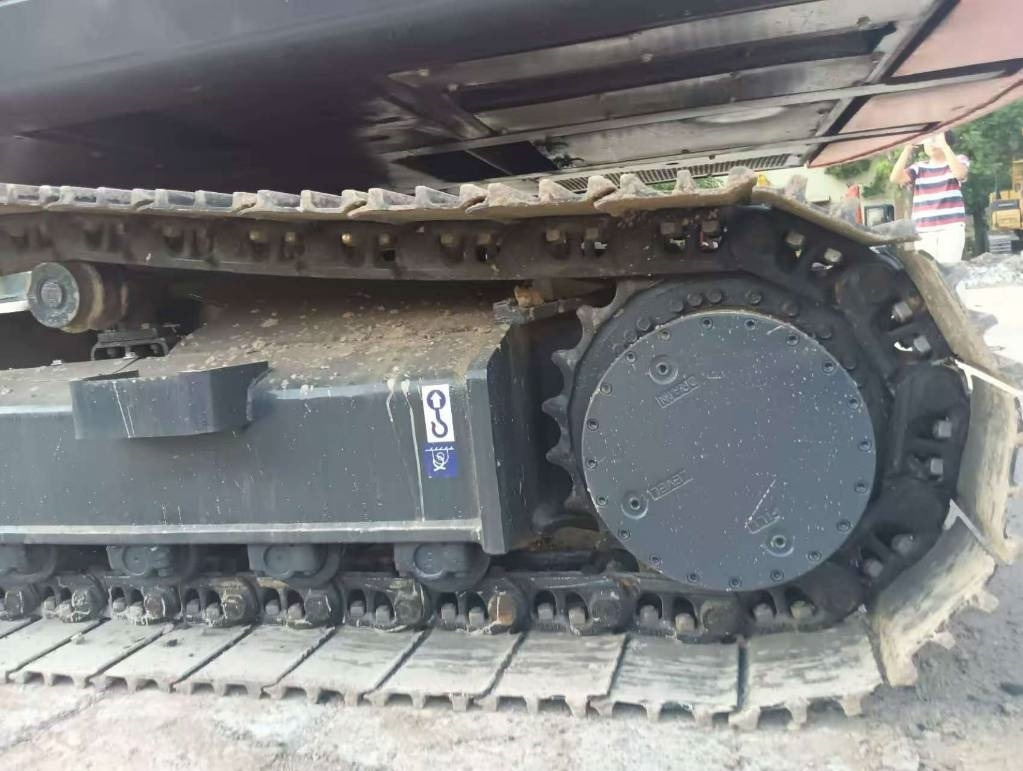 Doosan DX 225 LC-9C - 履带式挖掘机:图2 Doosan DX 225 LC-9C - 履带式挖掘机:图2