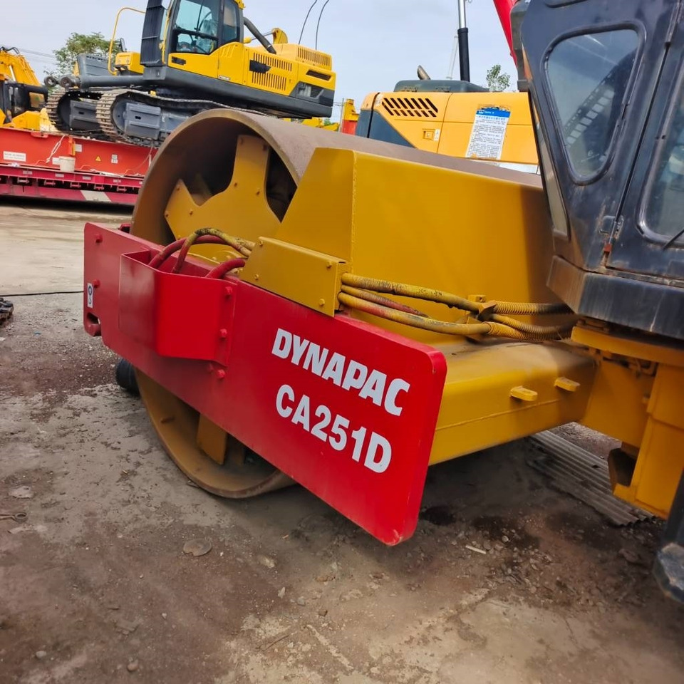 Dynapac CA 251 D - 压实机:图5 Dynapac CA 251 D - 压实机:图5