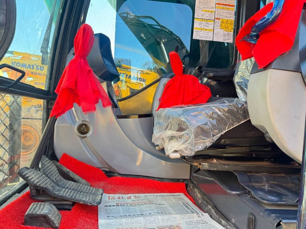 Kobelco SK 200 - 履带式挖掘机:图2 Kobelco SK 200 - 履带式挖掘机:图2