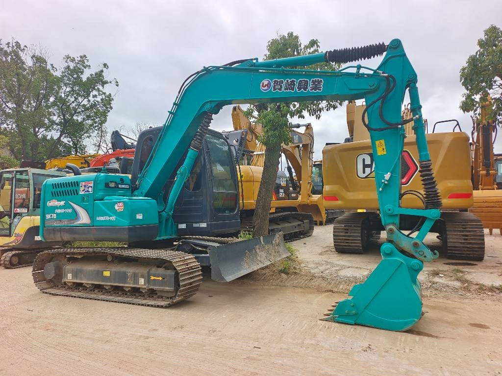 Kobelco SK 75 CSR - 履带式挖掘机:图1 Kobelco SK 75 CSR - 履带式挖掘机:图1