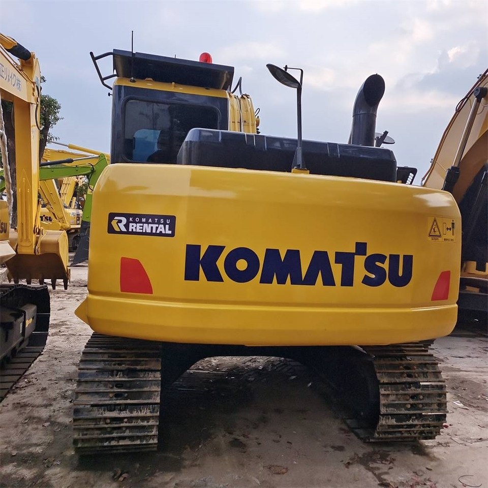Komatsu PC 130 - 履带式挖掘机:图4 Komatsu PC 130 - 履带式挖掘机:图4