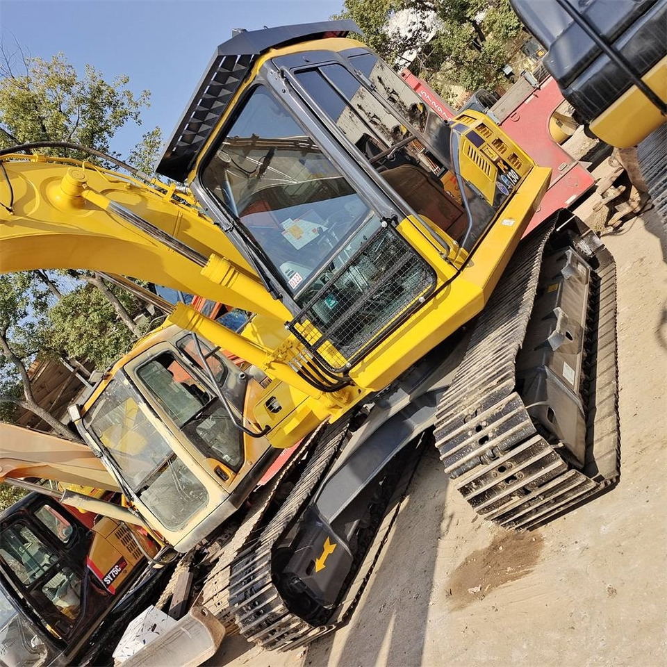 Komatsu PC 130 - 履带式挖掘机:图3 Komatsu PC 130 - 履带式挖掘机:图3