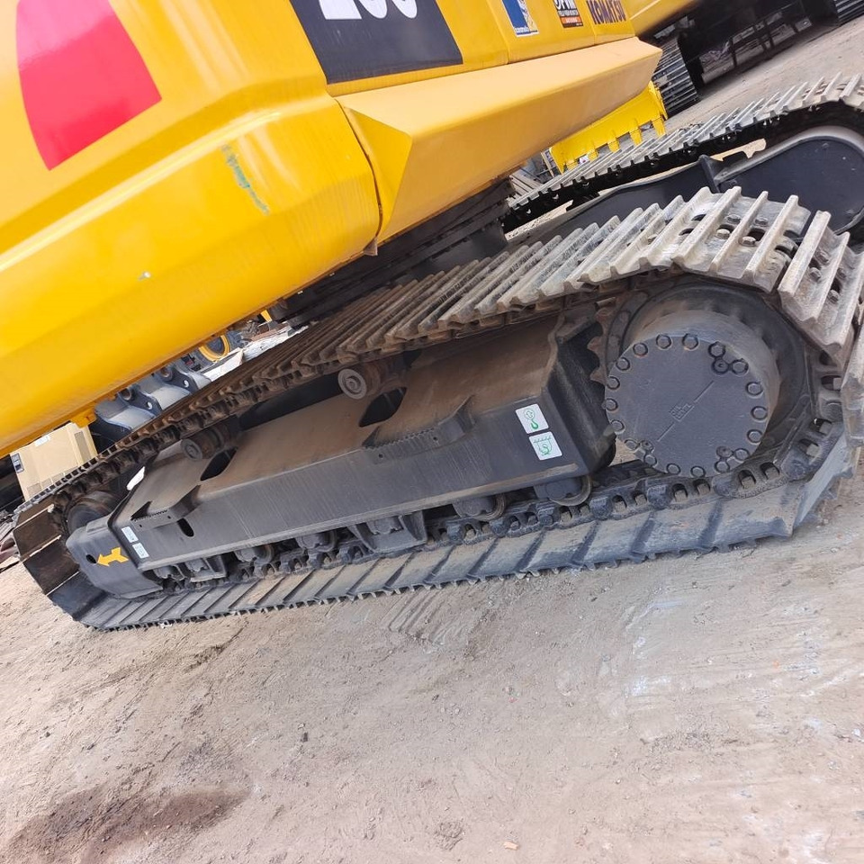 Komatsu PC 200 - 履带式挖掘机:图5 Komatsu PC 200 - 履带式挖掘机:图5