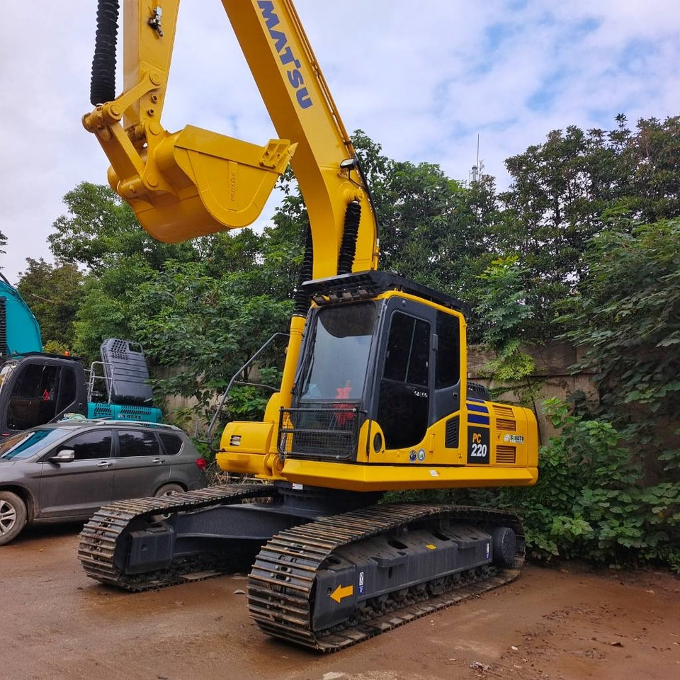 Komatsu PC 220-8 - 履带式挖掘机:图2 Komatsu PC 220-8 - 履带式挖掘机:图2