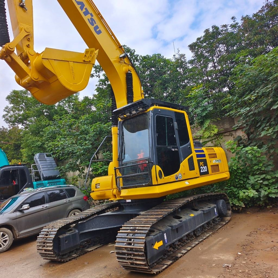 Komatsu PC 220 - 履带式挖掘机:图5 Komatsu PC 220 - 履带式挖掘机:图5