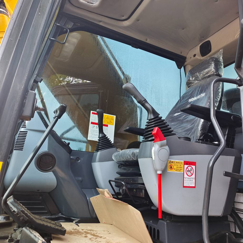 Komatsu PC 240 LC-8 - 履带式挖掘机:图5 Komatsu PC 240 LC-8 - 履带式挖掘机:图5