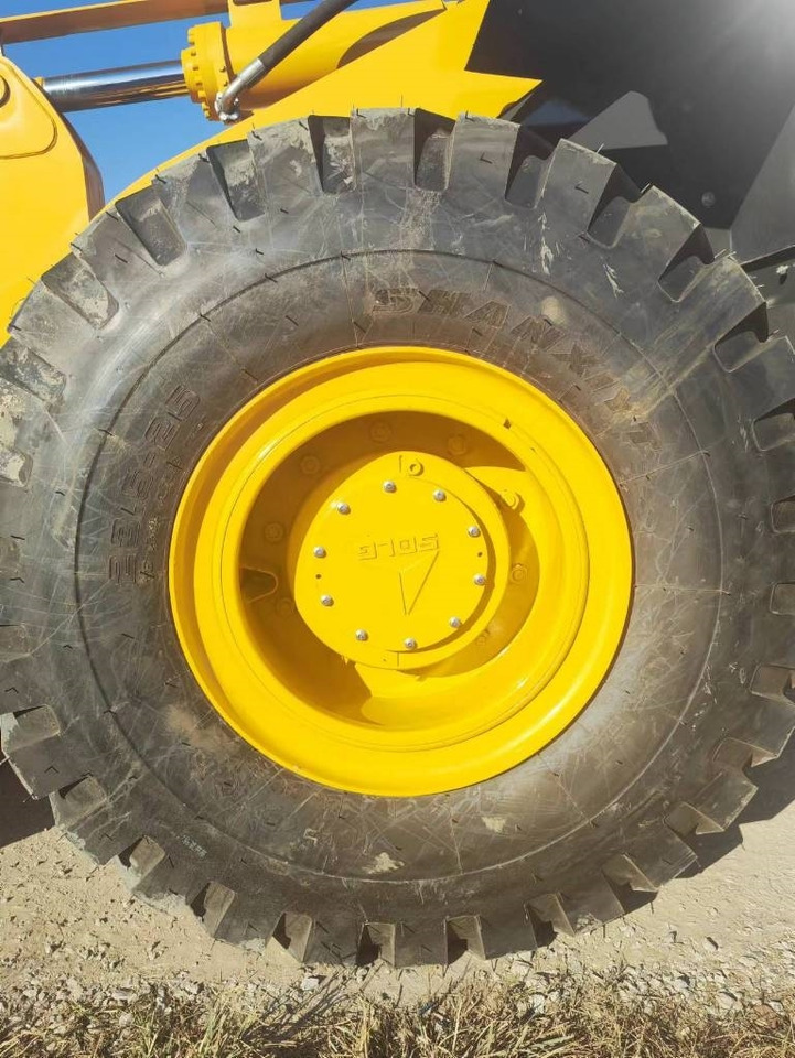 Komatsu WA 380 - 轮式装载机:图5 Komatsu WA 380 - 轮式装载机:图5