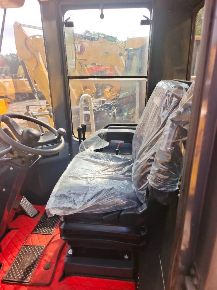 Komatsu WA 470-3 - 轮式装载机:图3 Komatsu WA 470-3 - 轮式装载机:图3