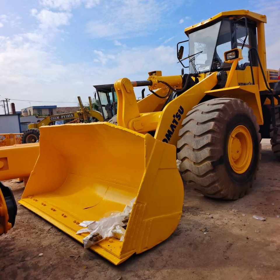 Komatsu WA 470-3 - 轮式装载机:图4 Komatsu WA 470-3 - 轮式装载机:图4