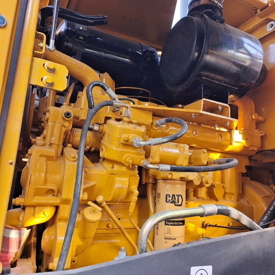 SDLG LG 956 L - 轮式装载机:图5 SDLG LG 956 L - 轮式装载机:图5