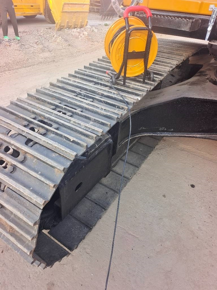 Sany SY 215 H - 履带式挖掘机:图5 Sany SY 215 H - 履带式挖掘机:图5