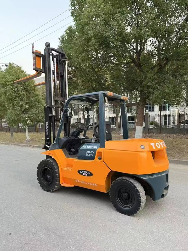 Toyota FD 50 - 柴油叉车:图5 Toyota FD 50 - 柴油叉车:图5