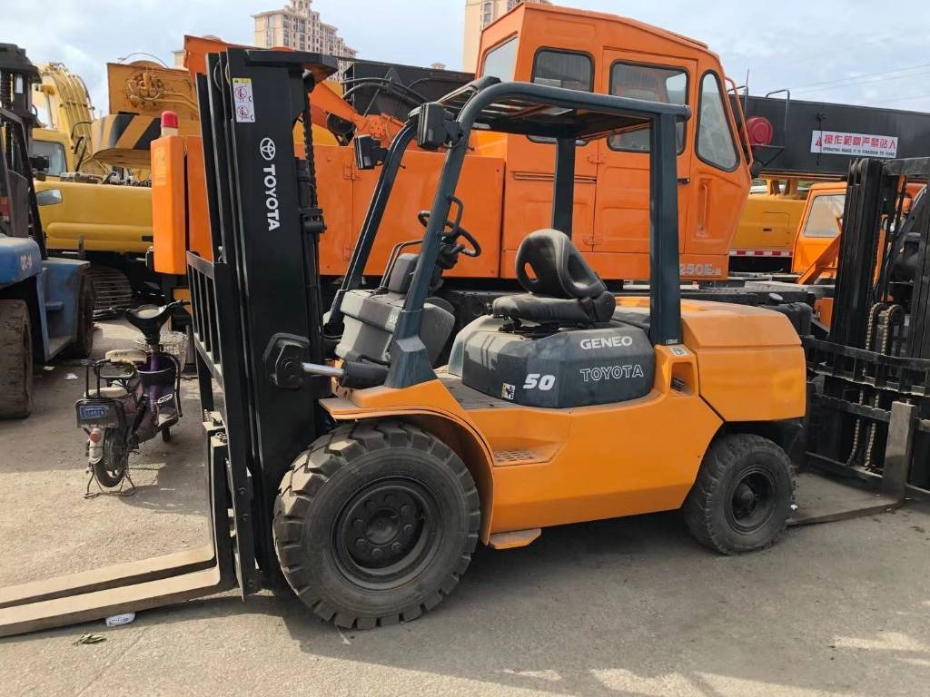 Toyota FD 50 - 柴油叉车:图1 Toyota FD 50 - 柴油叉车:图1