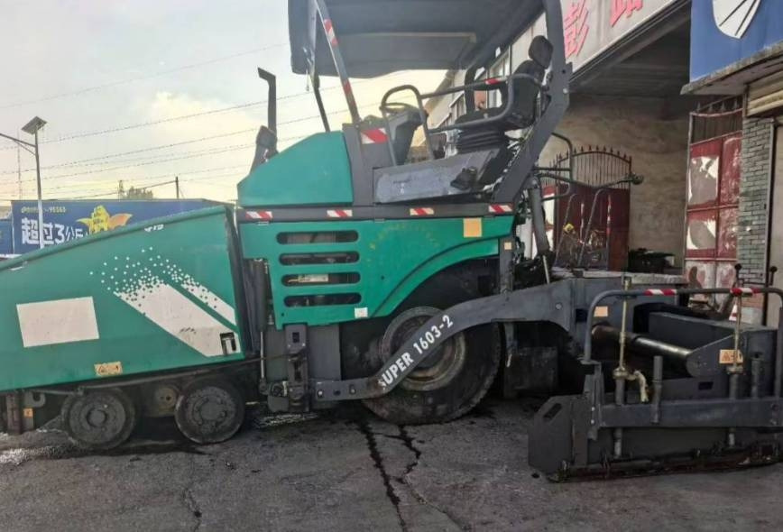 Vögele 1603 - 沥青铺路机:图1 Vögele 1603 - 沥青铺路机:图1