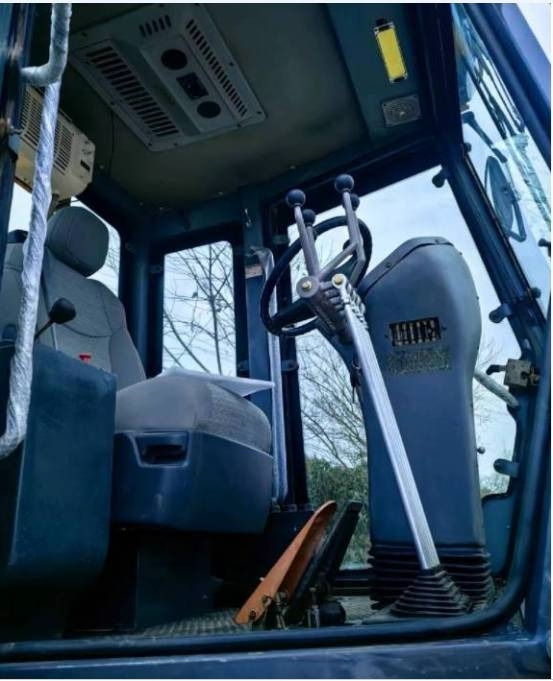 XCMG GR 2153 - 平路机:图3 XCMG GR 2153 - 平路机:图3