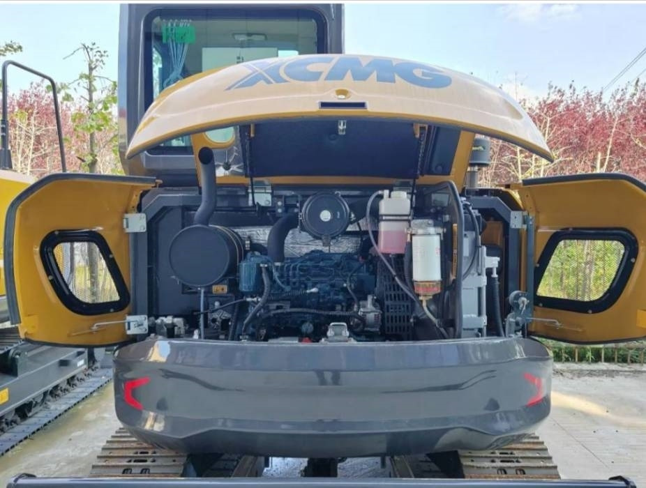XCMG XE 60 G - 小型挖掘机:图5 XCMG XE 60 G - 小型挖掘机:图5